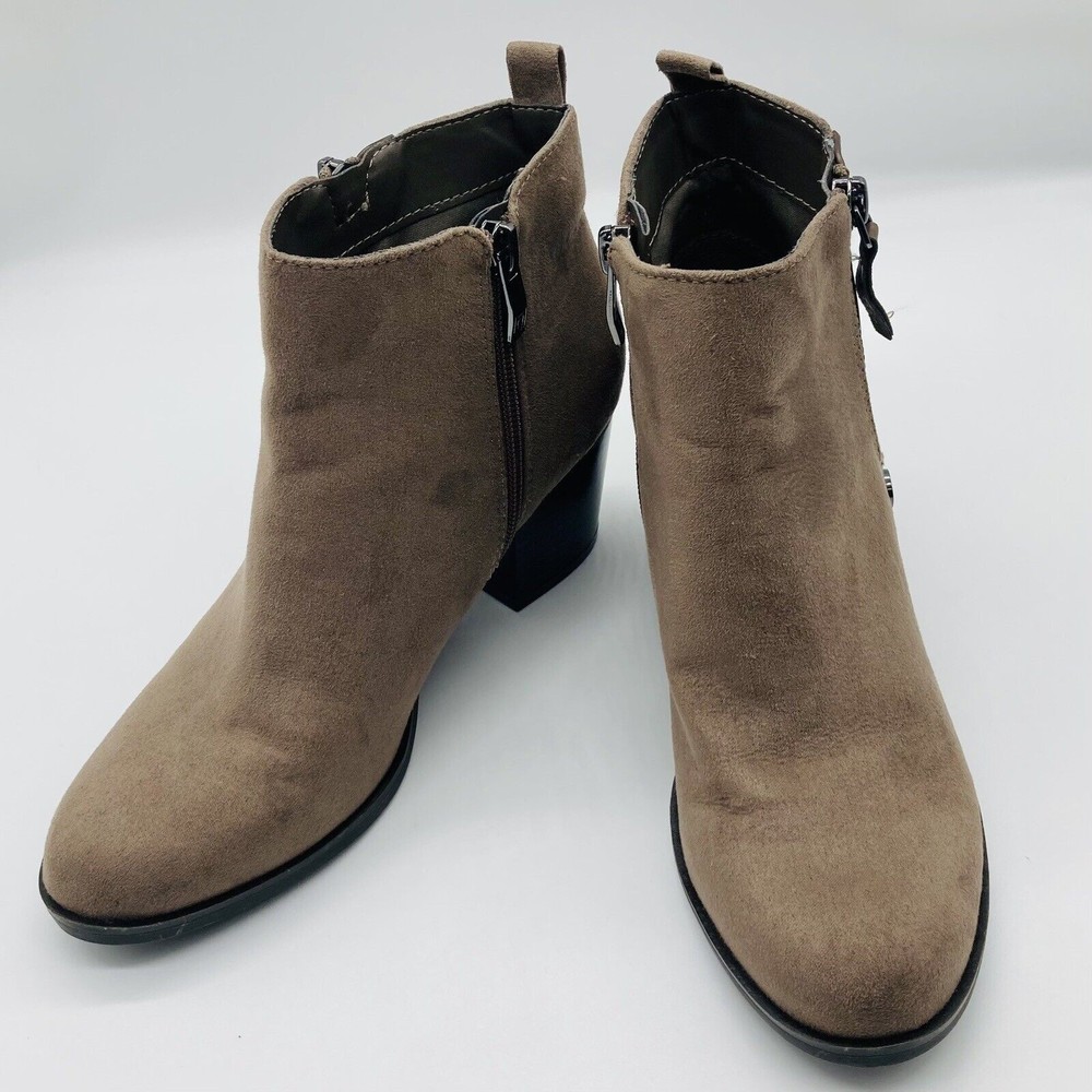 Liz Claiborne Refined Comfort Sz 7M Suede Ankle Boots Zip Closure Block Heel Tan - Picture 2 of 12